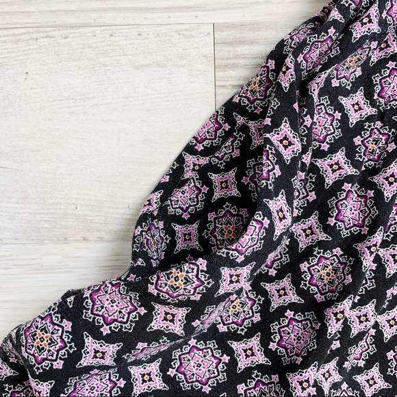 Elle Smocked Ruffle Flounce Dress With Pockets - Picture 6 of 8